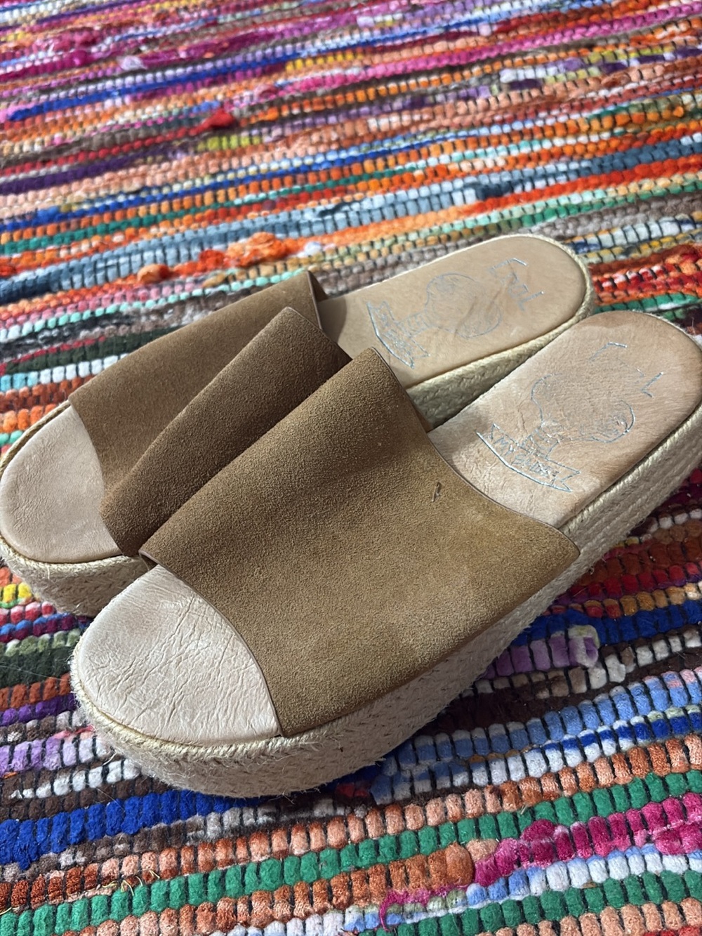 Women’s Suede Slide Platform Sandals in Brown size 9